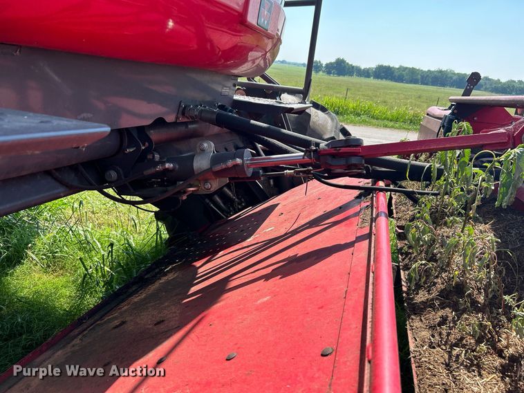 image for item DI7871 2014 Massey Ferguson WR9770  swather / windrower