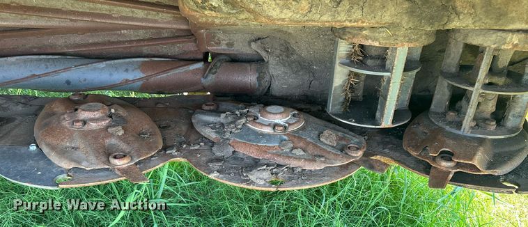 image for item DI7871 2014 Massey Ferguson WR9770  swather / windrower