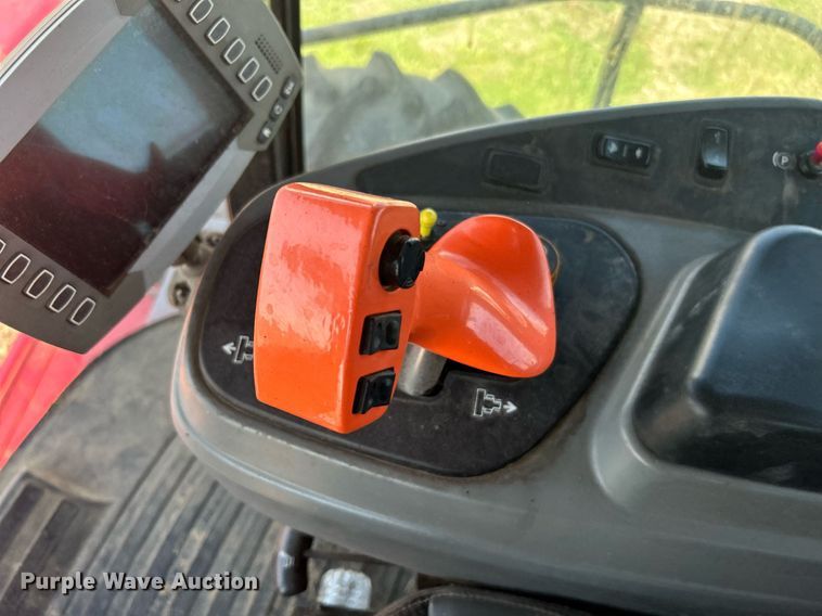 image for item DI7871 2014 Massey Ferguson WR9770  swather / windrower