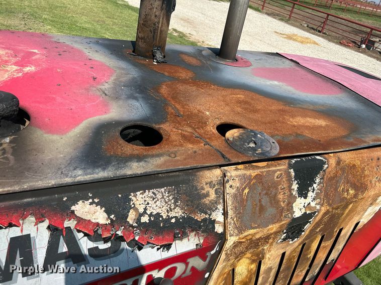 image for item DI7871 2014 Massey Ferguson WR9770  swather / windrower