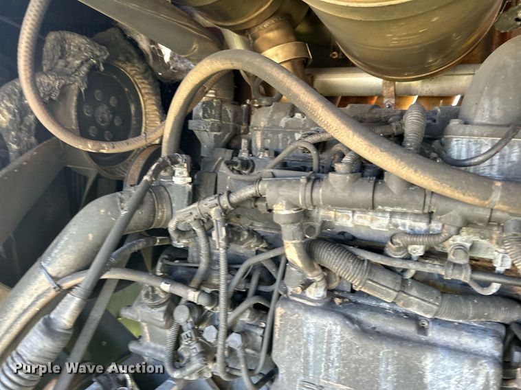 image for item DI7871 2014 Massey Ferguson WR9770  swather / windrower