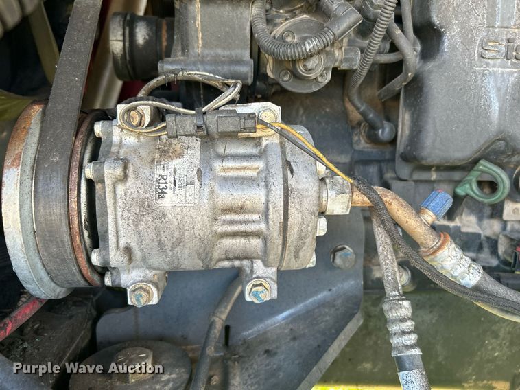 image for item DI7871 2014 Massey Ferguson WR9770  swather / windrower