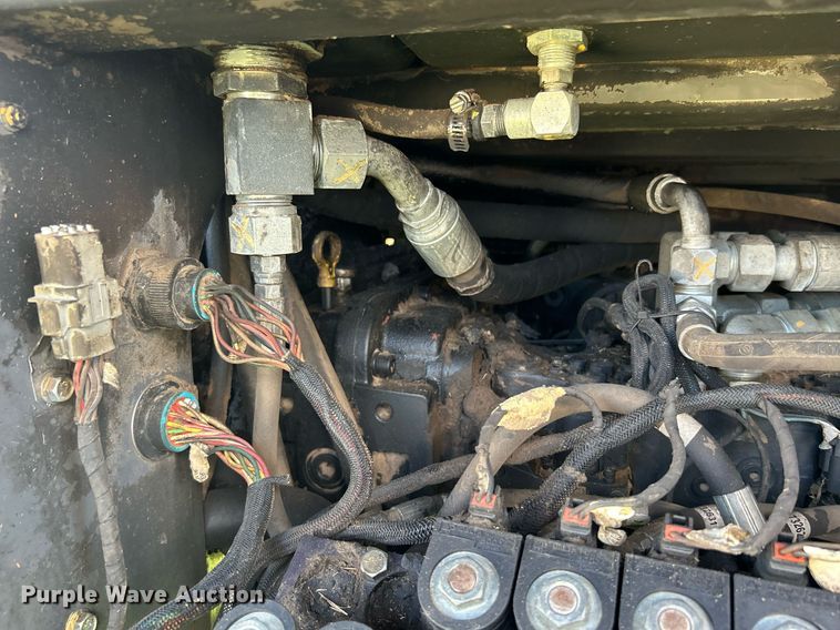 image for item DI7871 2014 Massey Ferguson WR9770  swather / windrower