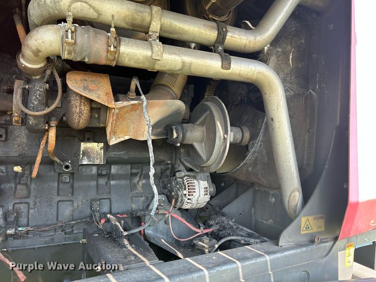 image for item DI7871 2014 Massey Ferguson WR9770  swather / windrower