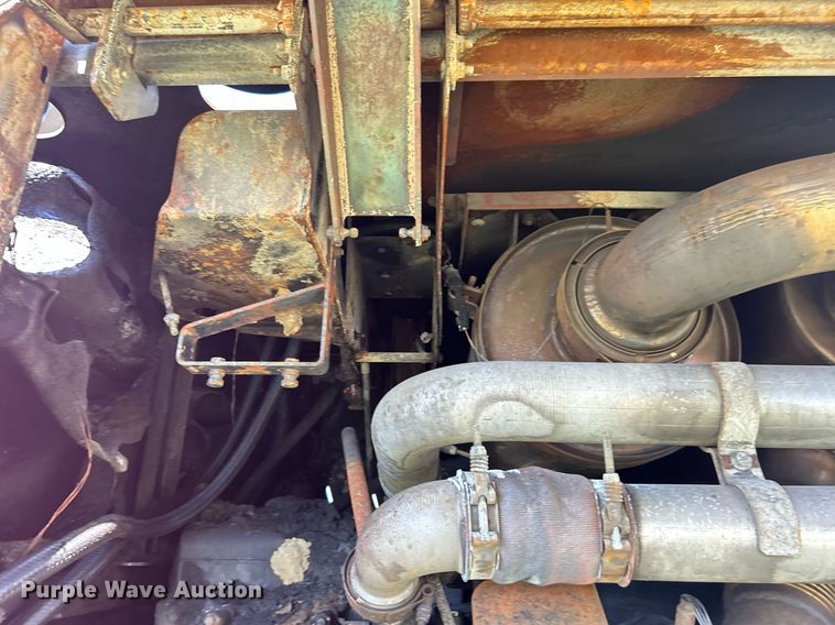 image for item DI7871 2014 Massey Ferguson WR9770  swather / windrower