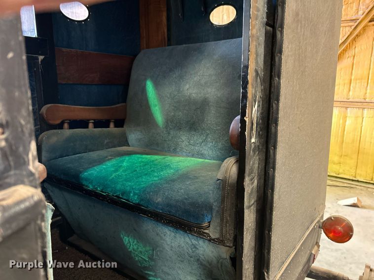 image for item DI7883 Horse carriage