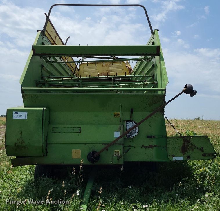 image for item DK1945 John Deere 716A  silage wagon