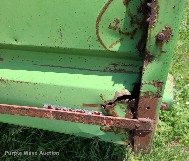 image for item DK1945 John Deere 716A  silage wagon