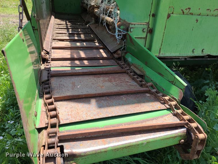 image for item DK1945 John Deere 716A  silage wagon