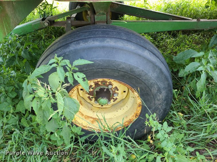image for item DK1945 John Deere 716A  silage wagon