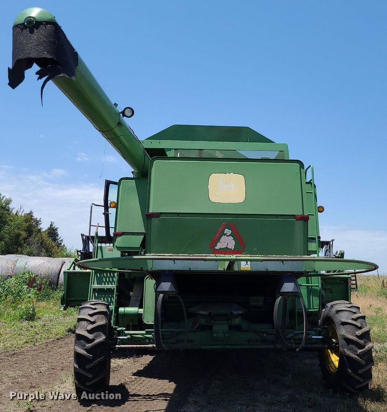 image for item DK1980 1983 John Deere 8820  combine