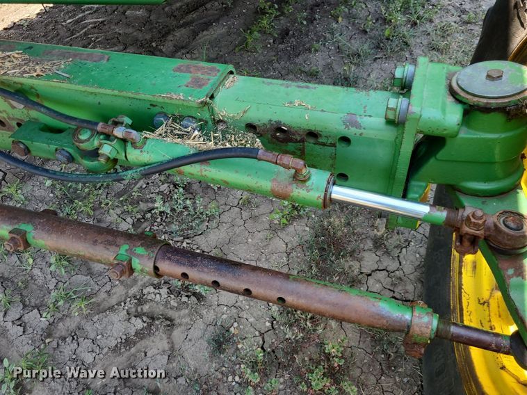 image for item DK1980 1983 John Deere 8820  combine