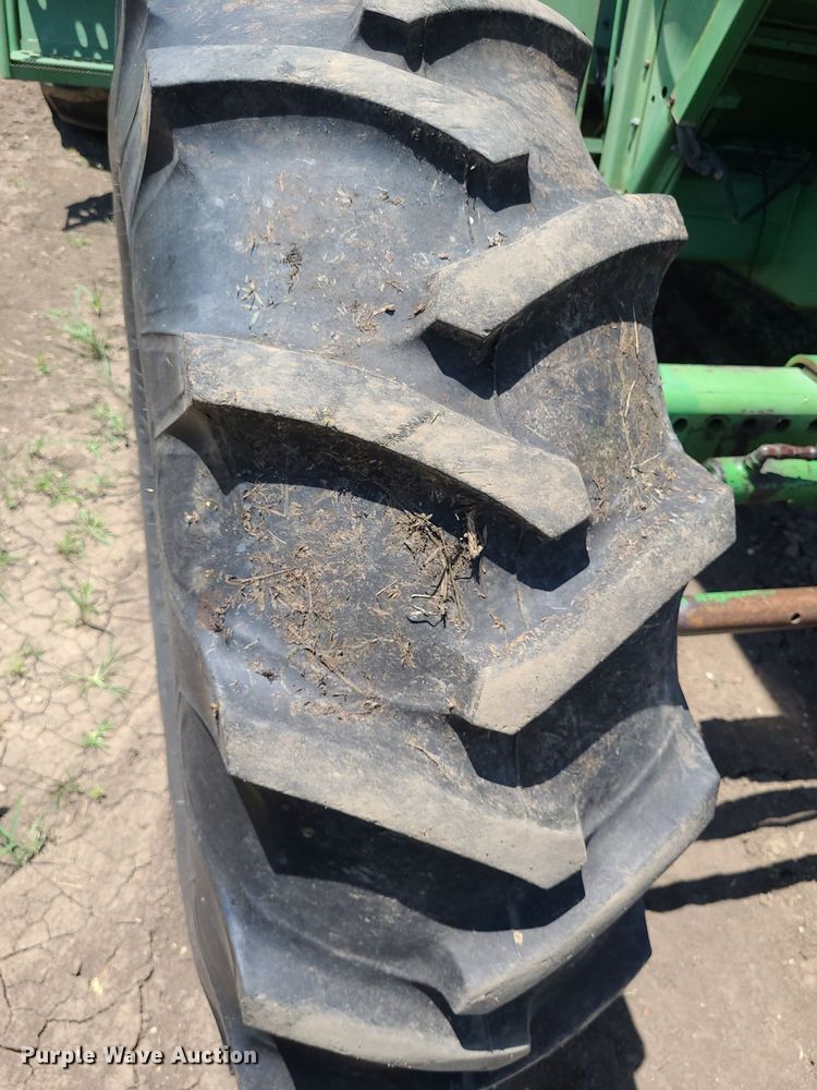 image for item DK1980 1983 John Deere 8820  combine