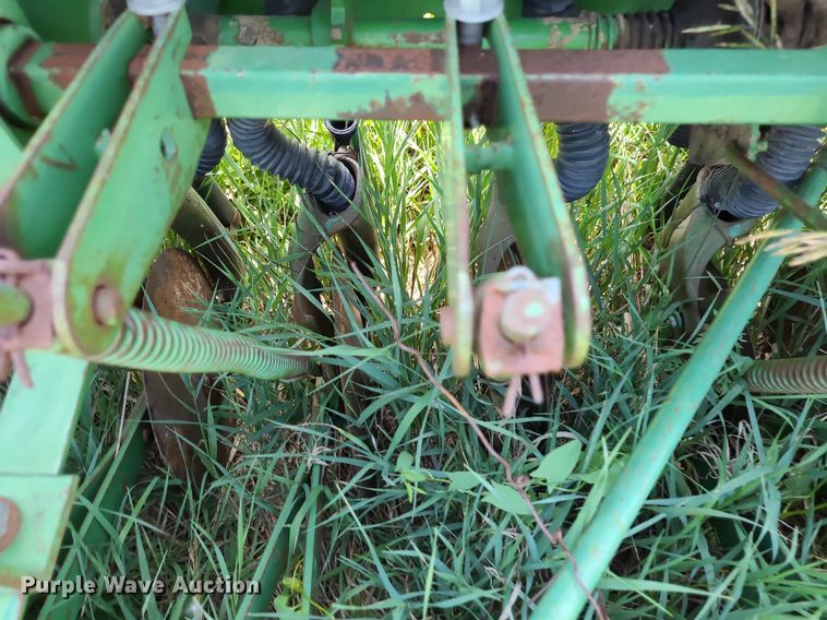 image for item DK1981 John Deere  grain drill