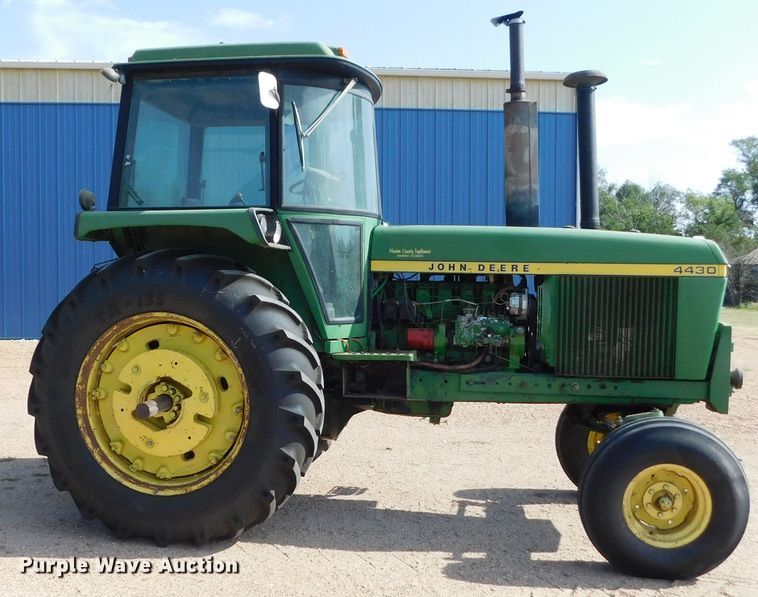 image for item DM2567 1975 John Deere 4430  tractor