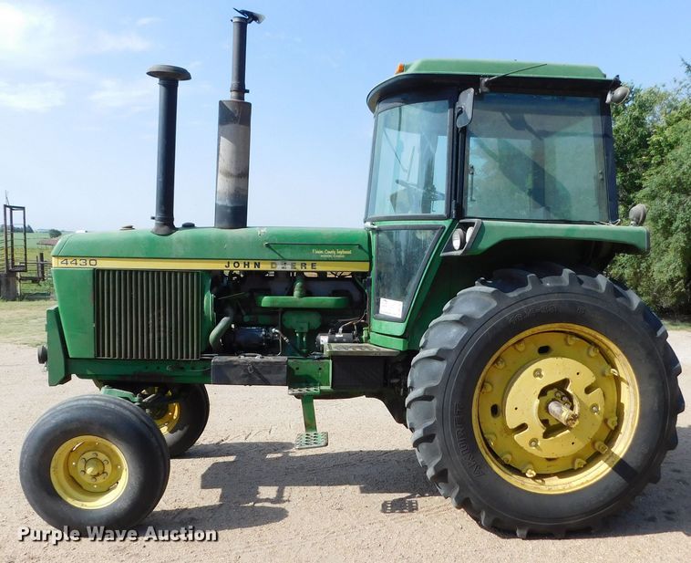 image for item DM2567 1975 John Deere 4430  tractor