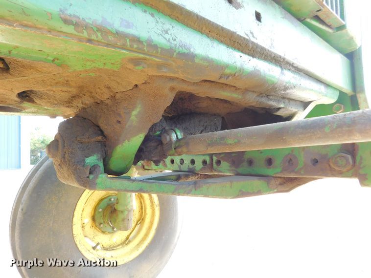 image for item DM2567 1975 John Deere 4430  tractor