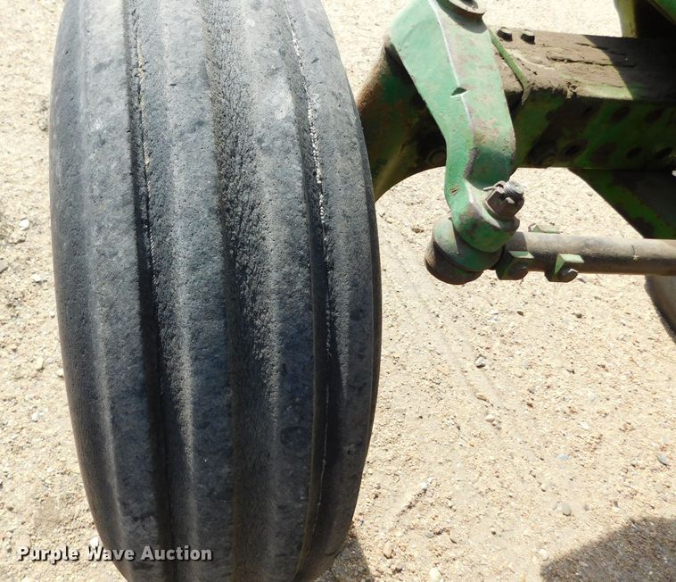 image for item DM2567 1975 John Deere 4430  tractor