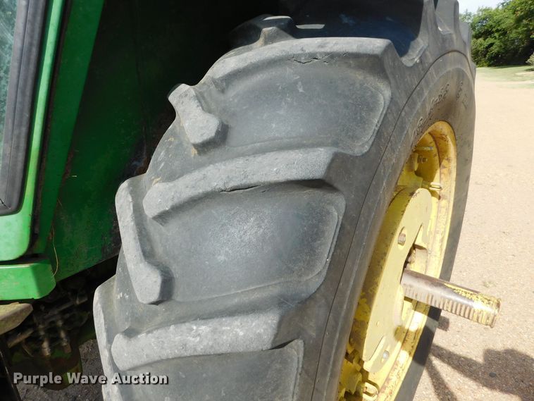 image for item DM2567 1975 John Deere 4430  tractor