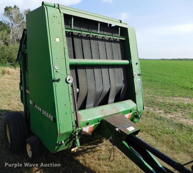 image for item DM2568 1992 John Deere 535  round baler