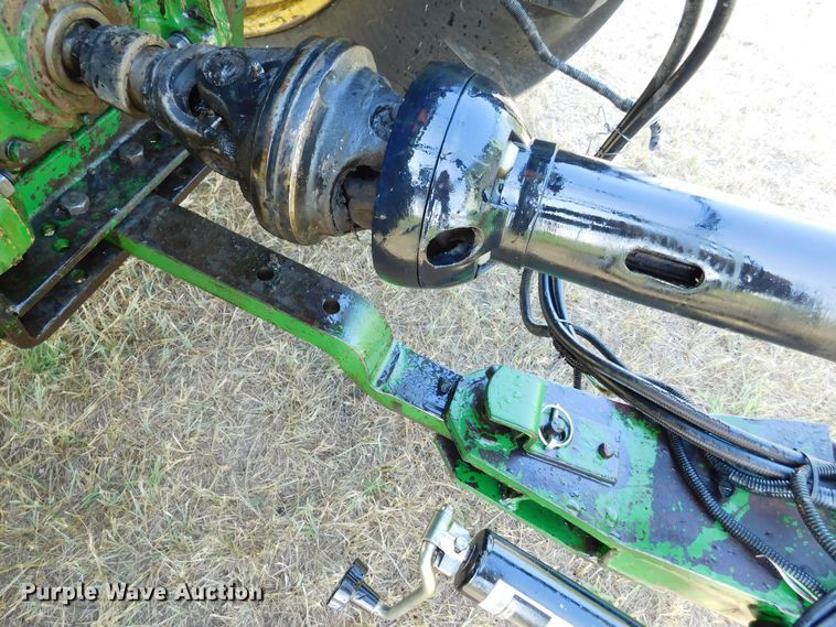 image for item DM2568 1992 John Deere 535  round baler