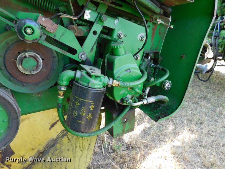 image for item DM2568 1992 John Deere 535  round baler
