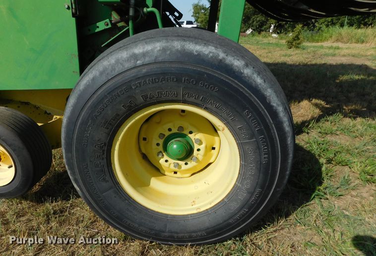 image for item DM2568 1992 John Deere 535  round baler