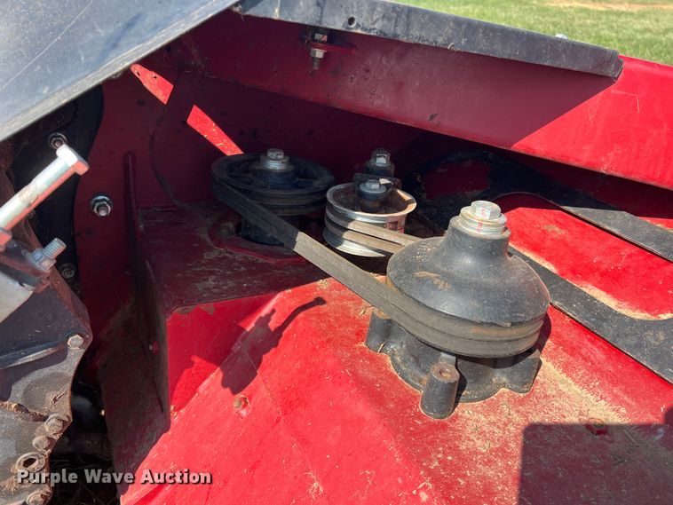 image for item DN4669 2019 MacDon M1240  swather / windrower