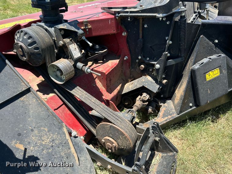 image for item DN4670 2021 MacDon M1240  swather / windrower