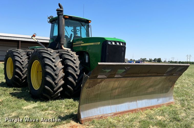 image for item DN4674 2007 John Deere 9520  4WD tractor