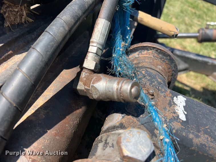 image for item DN4674 2007 John Deere 9520  4WD tractor