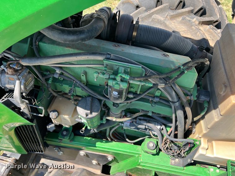 image for item DN4674 2007 John Deere 9520  4WD tractor