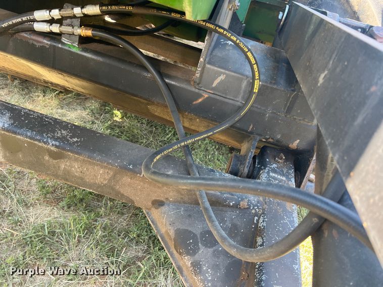 image for item DN4675 2007 John Deere 9520  4WD tractor