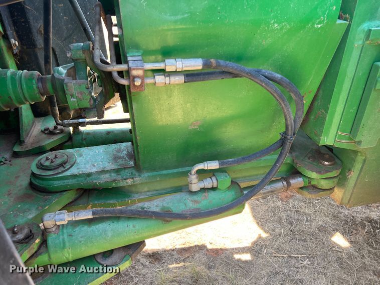 image for item DN4675 2007 John Deere 9520  4WD tractor