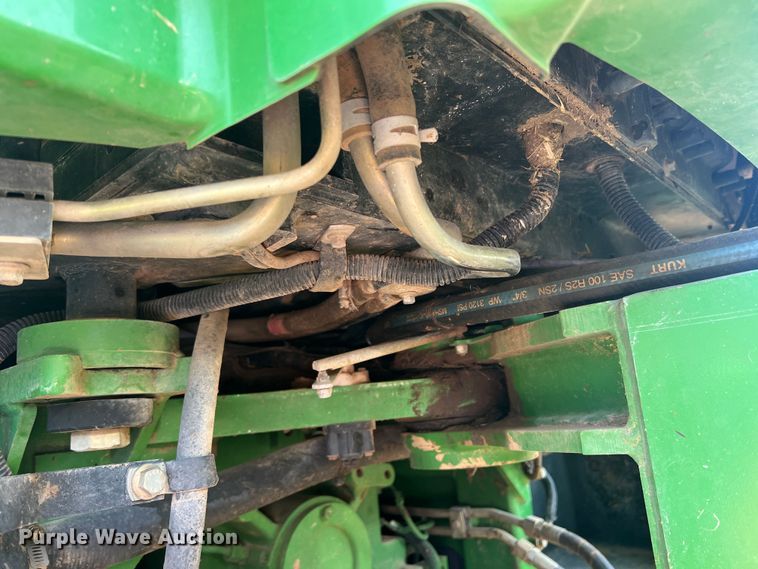 image for item DN4675 2007 John Deere 9520  4WD tractor