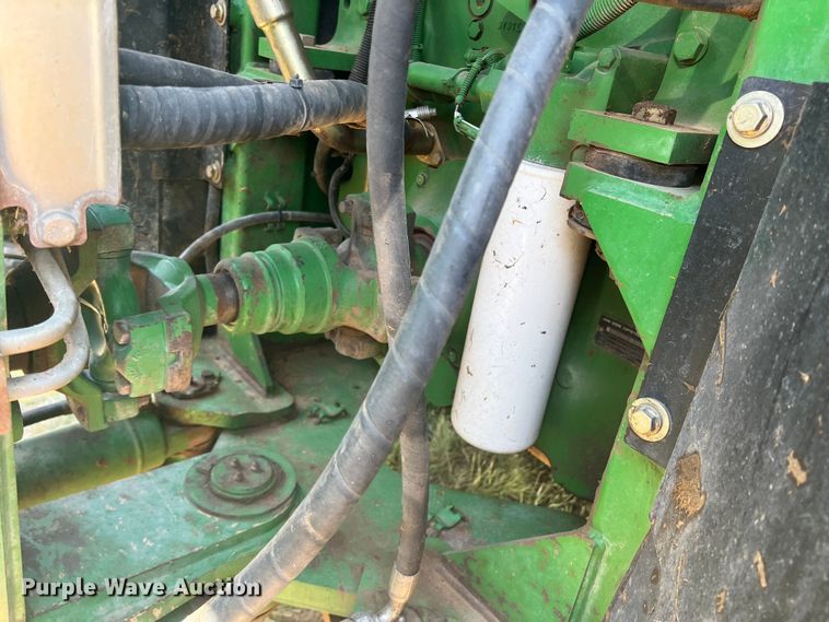 image for item DN4675 2007 John Deere 9520  4WD tractor