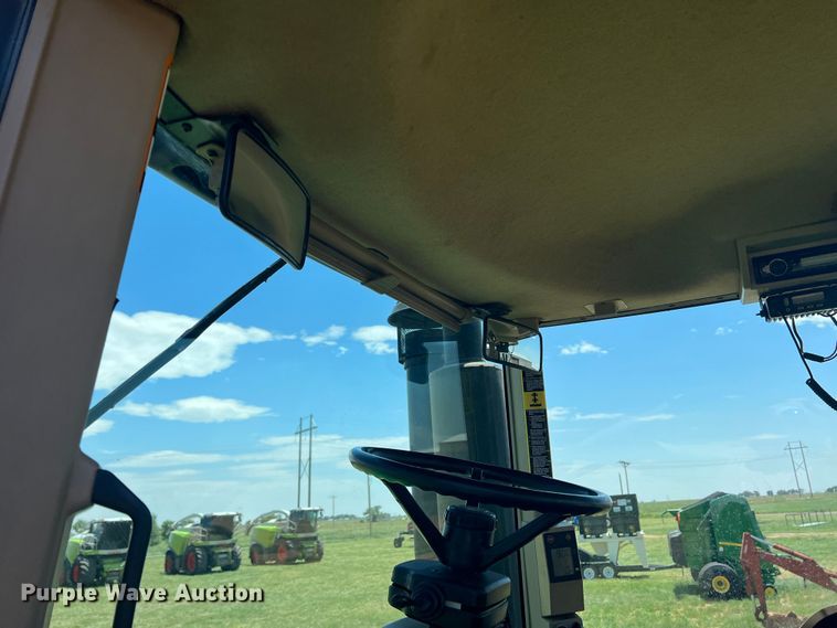 image for item DN4675 2007 John Deere 9520  4WD tractor