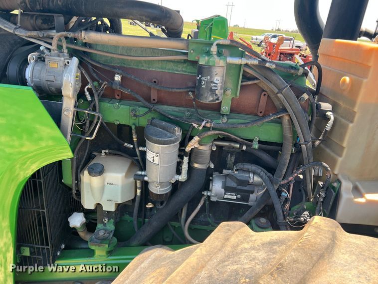 image for item DN4675 2007 John Deere 9520  4WD tractor
