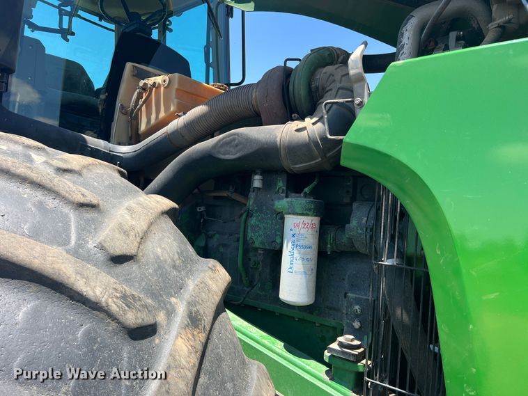 image for item DN4675 2007 John Deere 9520  4WD tractor