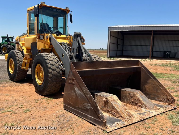 image for item DN4676 2004 Volvo L70E  wheel loader
