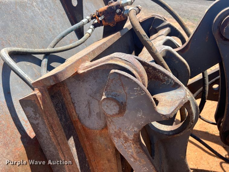 image for item DN4676 2004 Volvo L70E  wheel loader