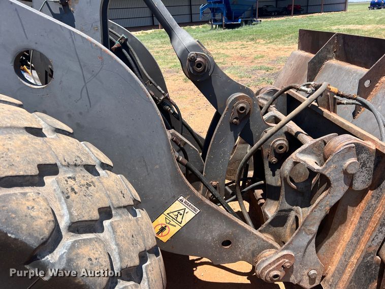 image for item DN4676 2004 Volvo L70E  wheel loader