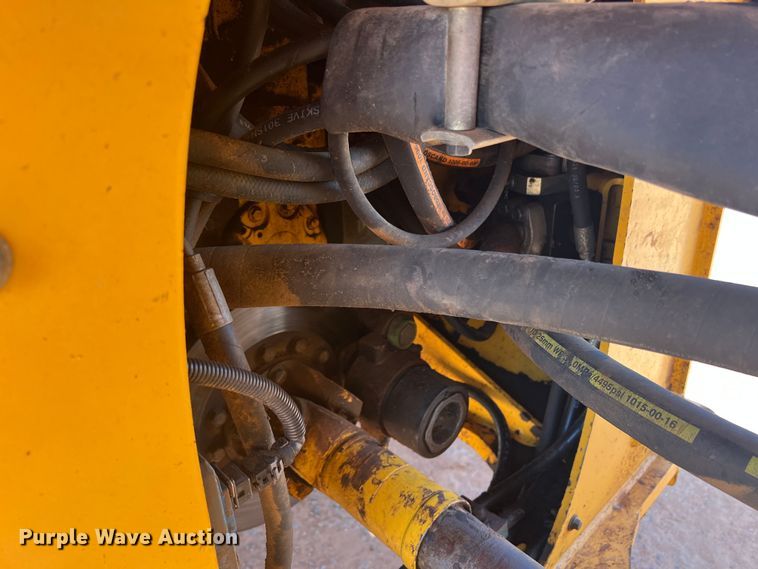 image for item DN4676 2004 Volvo L70E  wheel loader