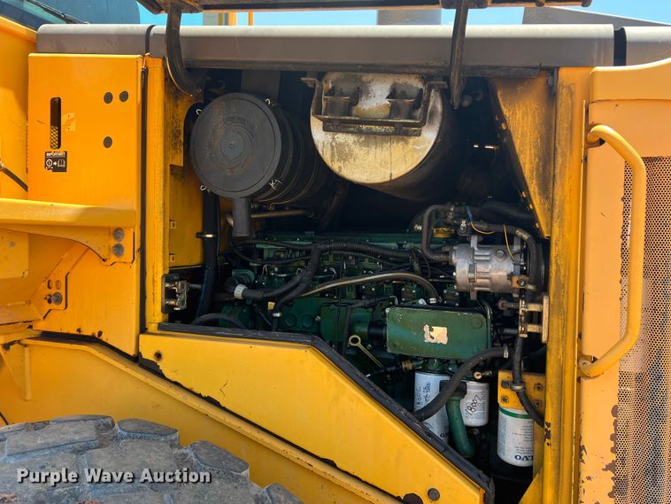 image for item DN4676 2004 Volvo L70E  wheel loader
