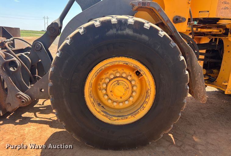image for item DN4676 2004 Volvo L70E  wheel loader