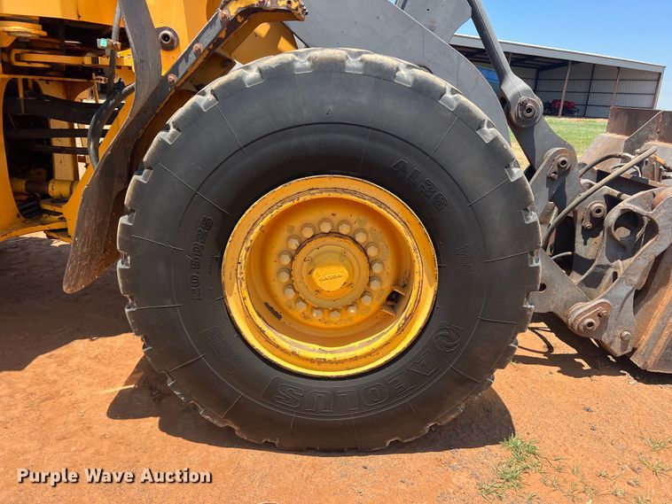 image for item DN4676 2004 Volvo L70E  wheel loader