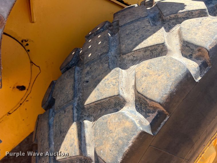 image for item DN4676 2004 Volvo L70E  wheel loader