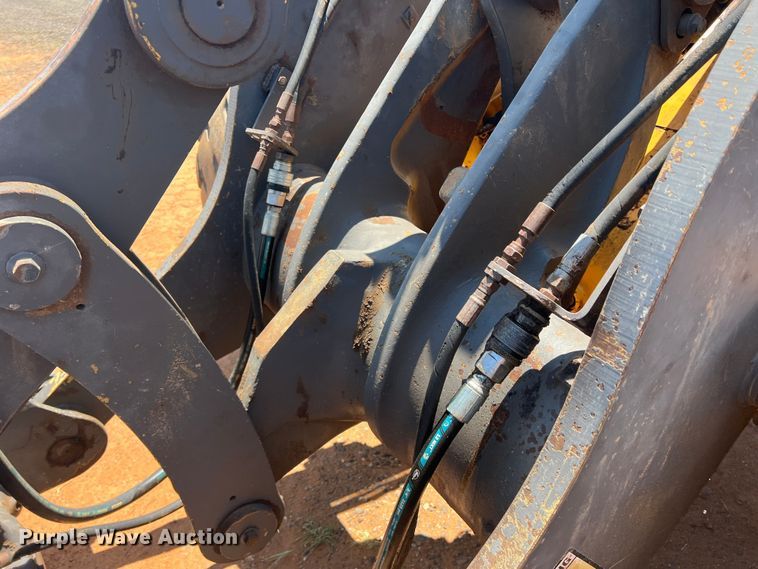 image for item DN4677 2004 Volvo L70E  wheel loader