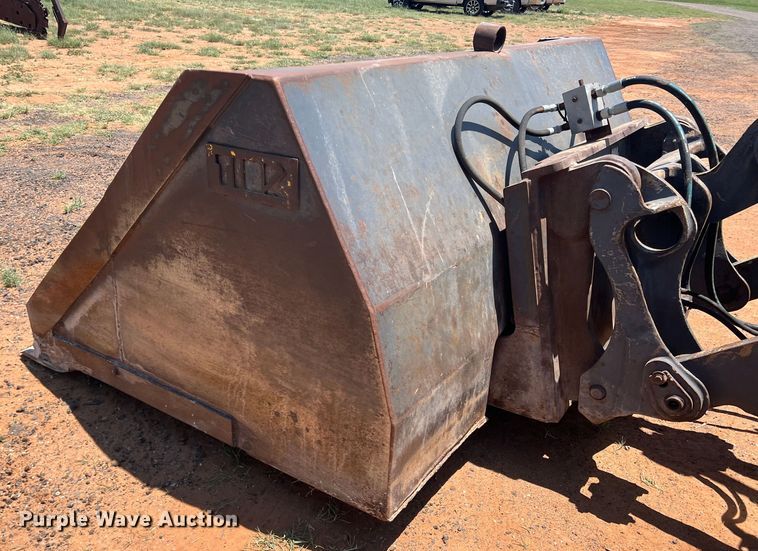 image for item DN4677 2004 Volvo L70E  wheel loader