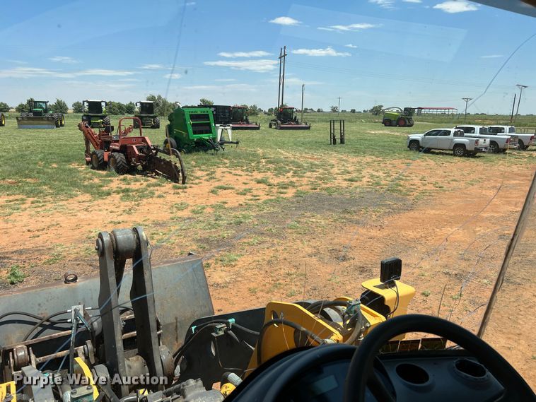 image for item DN4677 2004 Volvo L70E  wheel loader